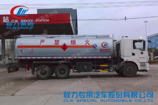 程力威牌CLW5258GYY4型运油车